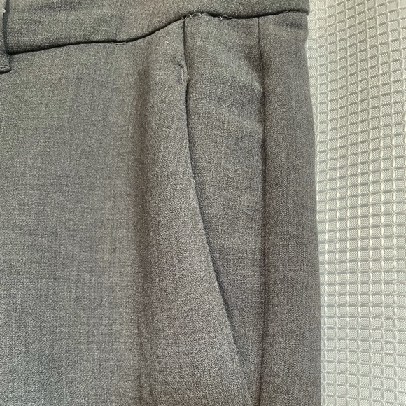 Old Navy Gray Harper Pants - Picture 3 of 4